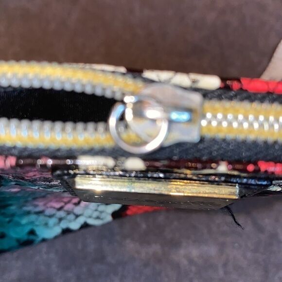 Betseyville wristlet *Sale* Bundle 2 purses for $60 - Picture 7 of 7